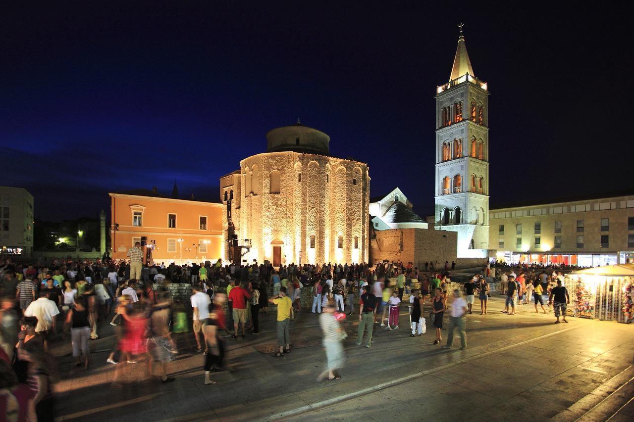 Main Street Studio And Rooms Zadar Eksteriør billede